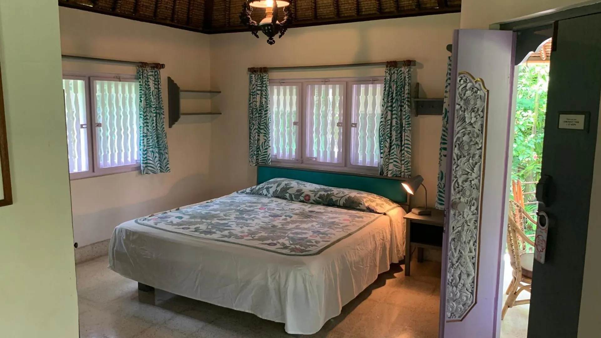 Poppies Cottages On Two Legian  Indonesia