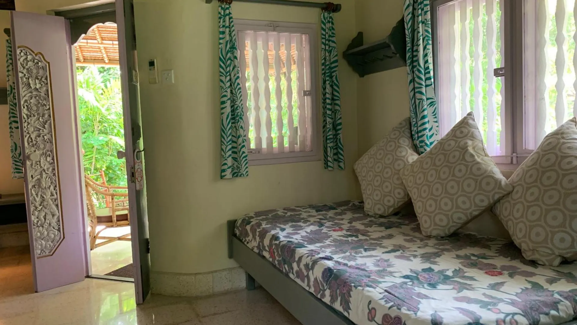 Poppies Cottages On Two Legian  0*, Legian (Bali)